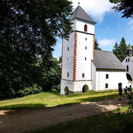 Pohorje Village Wellbeing - Forest Videc *