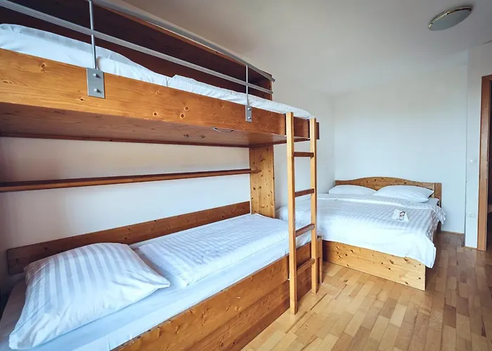 Pohorje Village Wellbeing - Forest Videc شقة